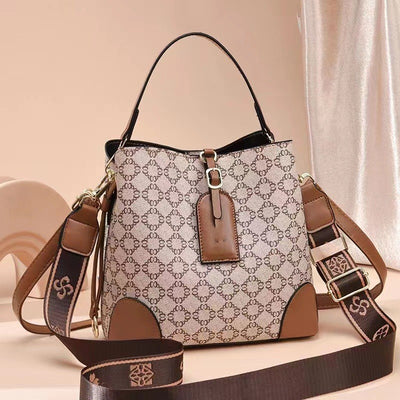 Casuburberry women handbags | coach women handbags | women handbags | women handbags on sale | women handbags brands