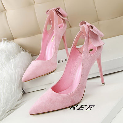 Pointed high heels stiletto