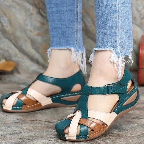 European And American Retro Round Toe Wedge Women Sandals