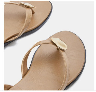 Spring And Summer New Lady Fittings Fashionable And Leisure Flip-Flop