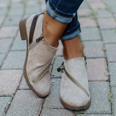 Retro Ankle Boots With Side Zipper Belt Buckle