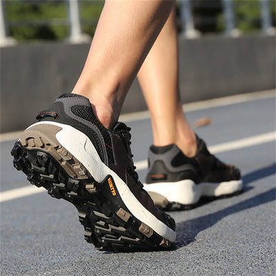 Breathable Cushioning Wear-resistant Non-slip Lightweight Low-top Sports Shoes