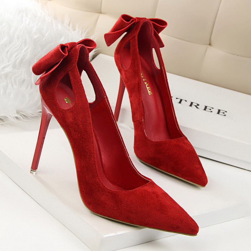 Pointed high heels stiletto