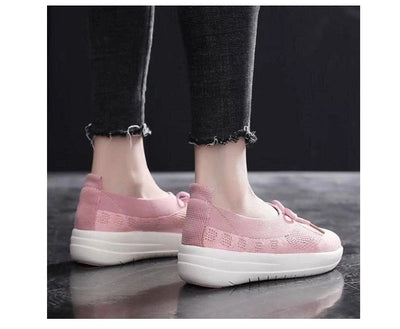 Flat with breathable mesh shoes women