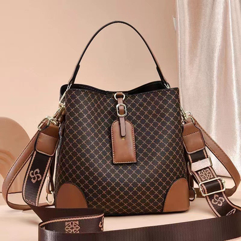 Casuburberry women handbags | coach women handbags | women handbags | women handbags on sale | women handbags brands