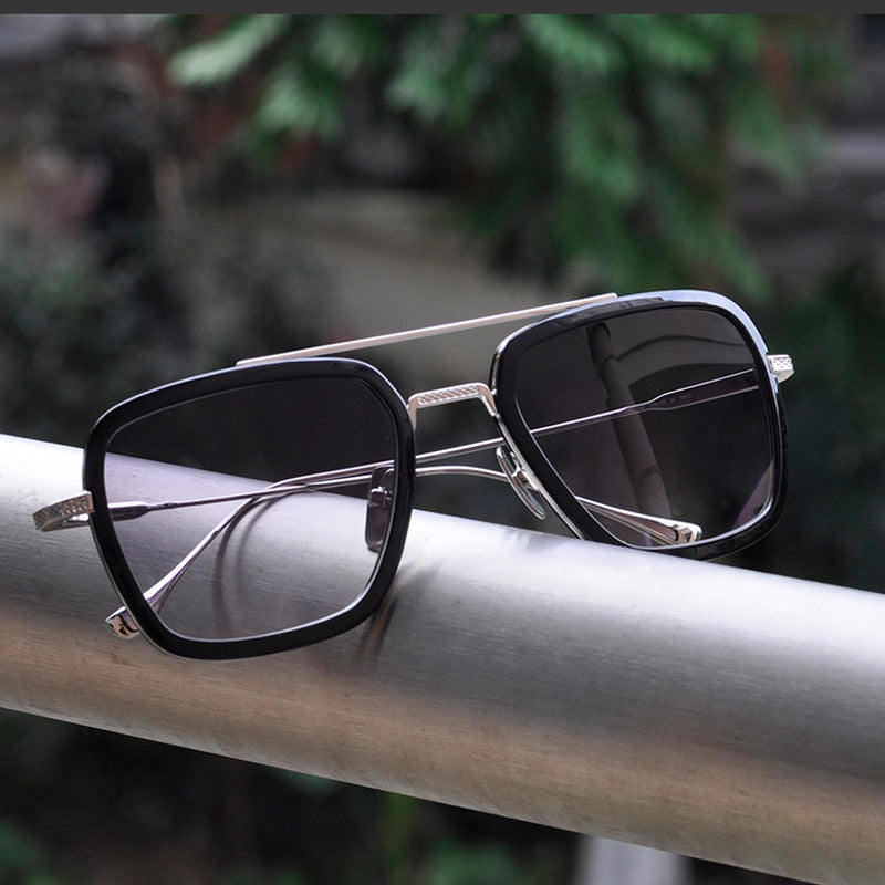 Metal polarized sunglasses